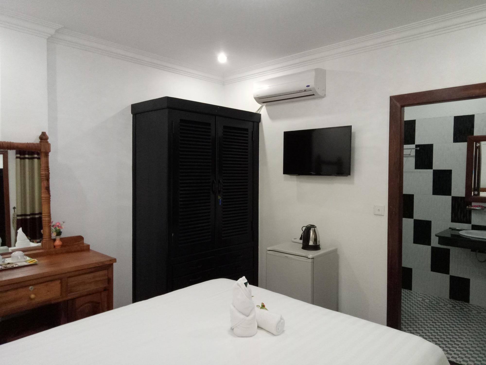 Oriental Siem Reap Hotel Bagian luar foto